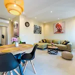 Apartment Glory